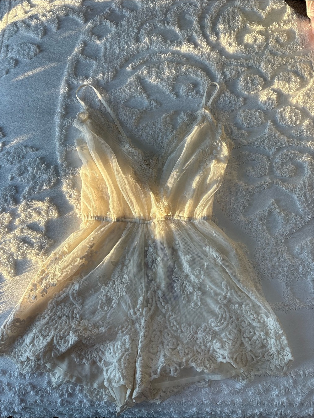 Band of Gypsies Cream Lace Strapless Romper